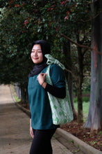 Load image into Gallery viewer, HURRA
