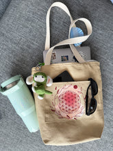Load image into Gallery viewer, Hanna Hamper

